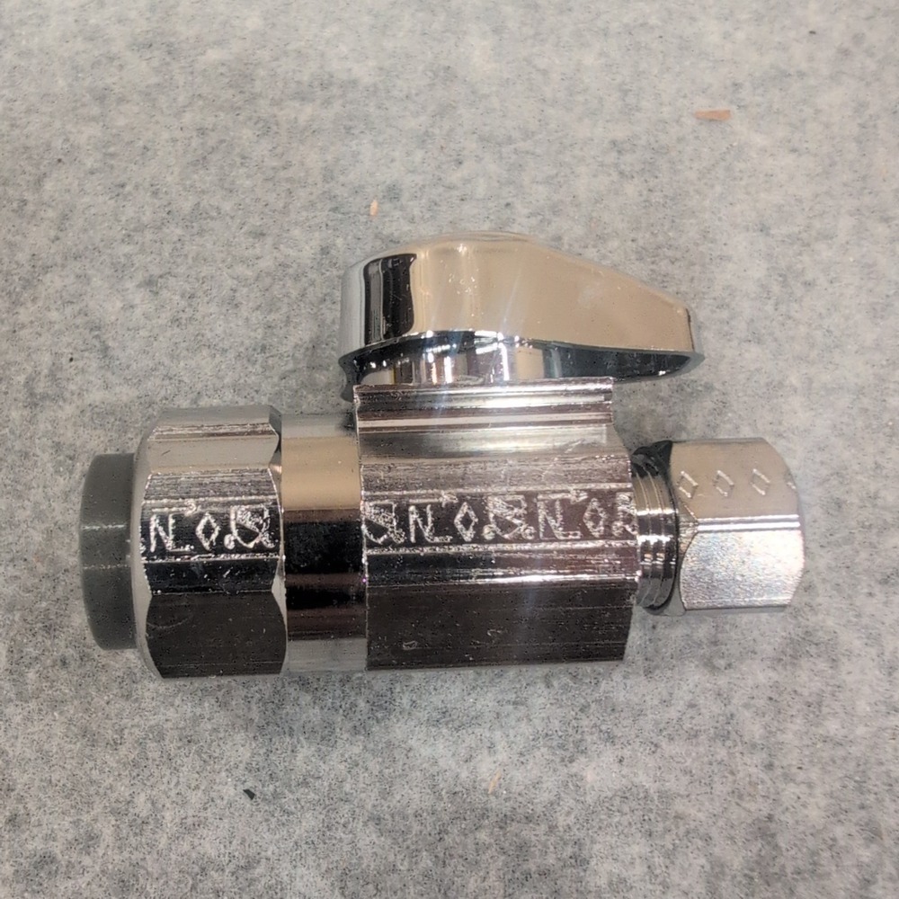 BrassCraft G2PS14X C1 1/2in Push Connect x 3/8in OD Comp 1/4 Turn Straight Valve - Picture 3 of 5